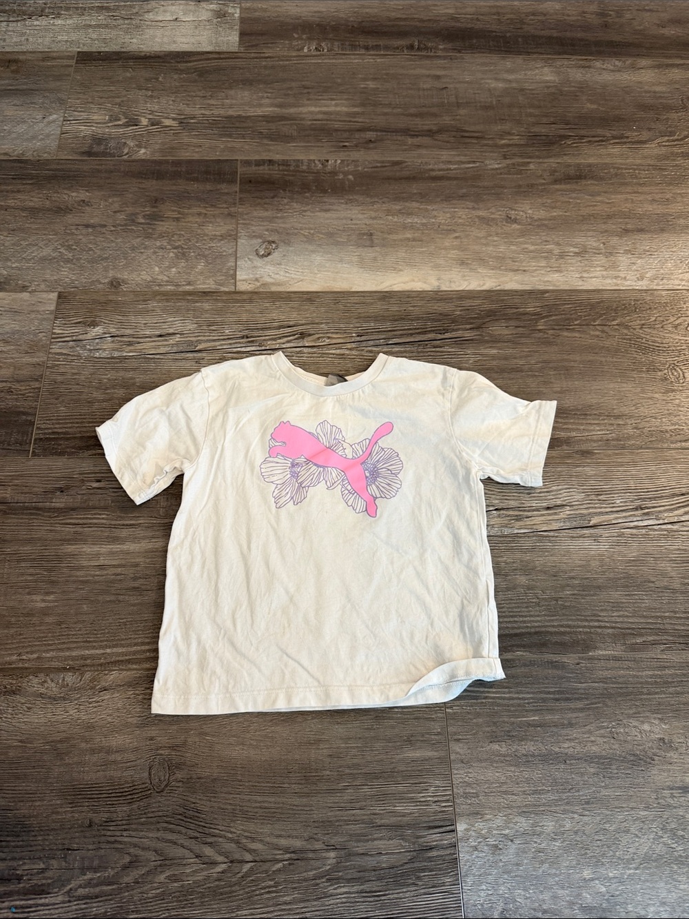 Puma White Kids Tee with Pink‎ Logo